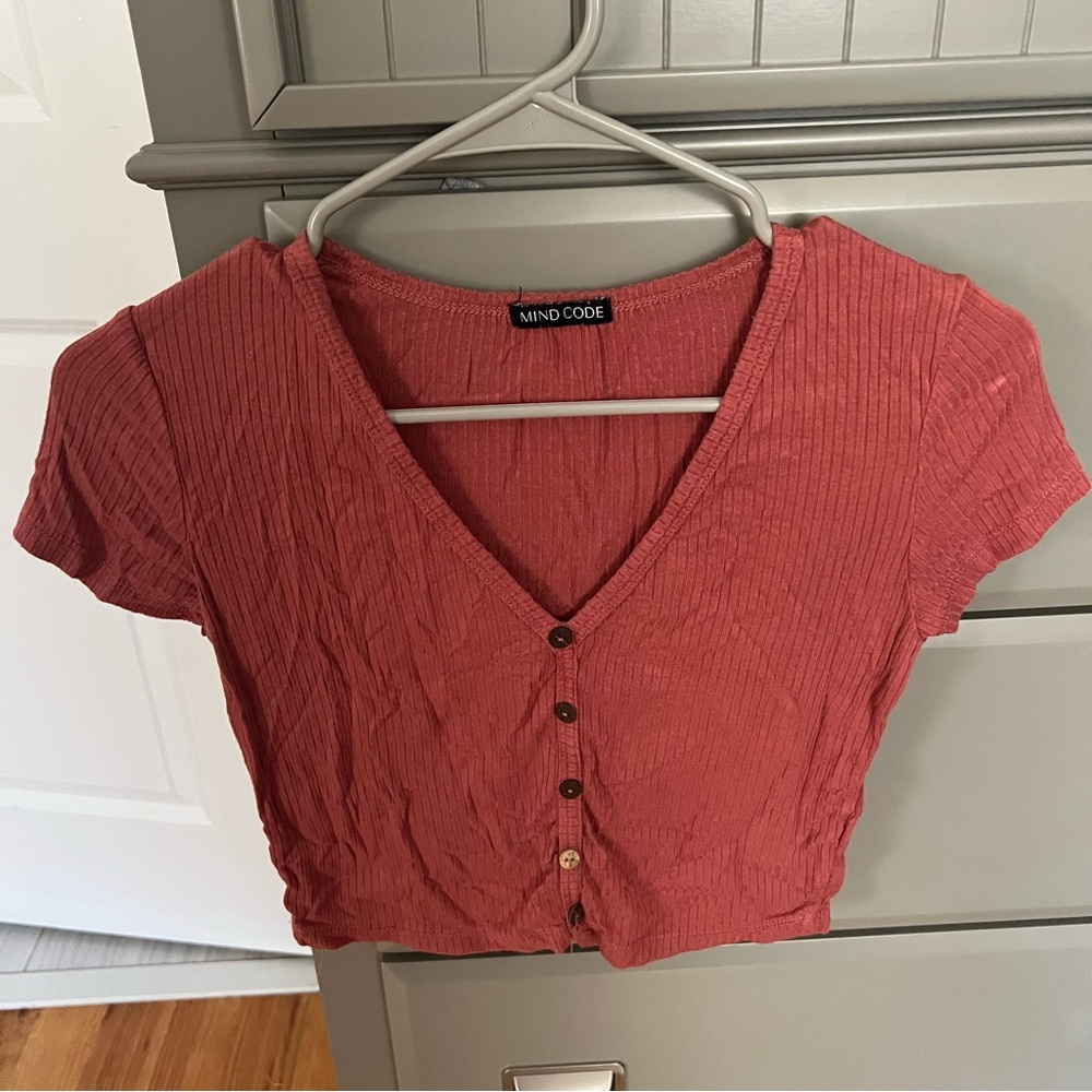 Ribbed crop top